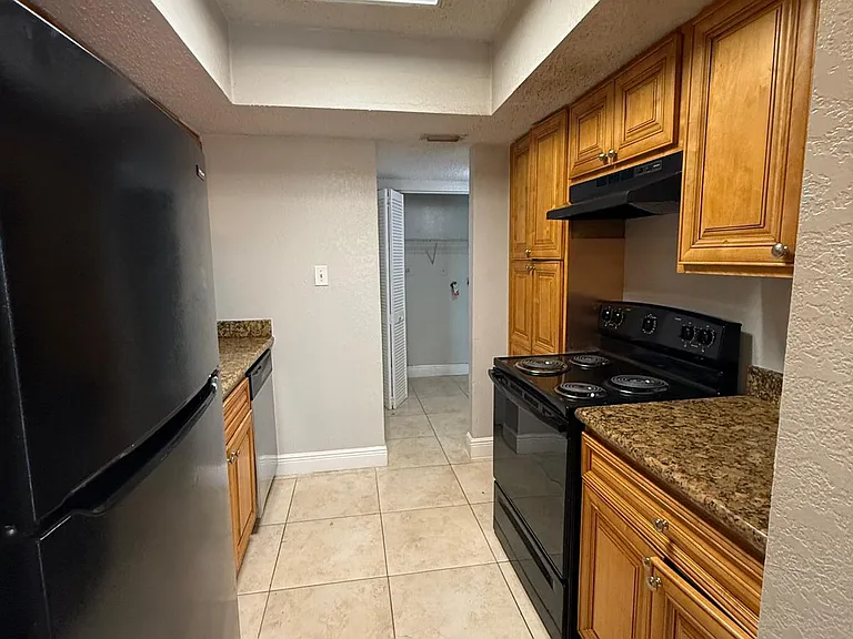 4749 S Texas Ave #4749C — Photo 6