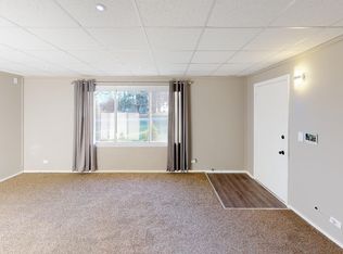 604 Palmyra Rd #4, Dixon, IL 61021