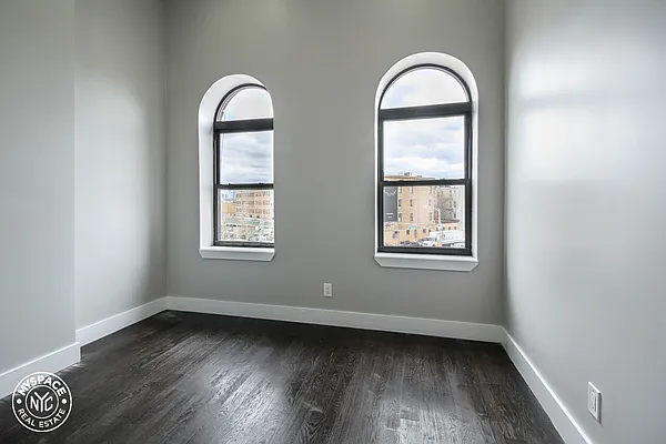 Rented by MySpaceNYC | media 1