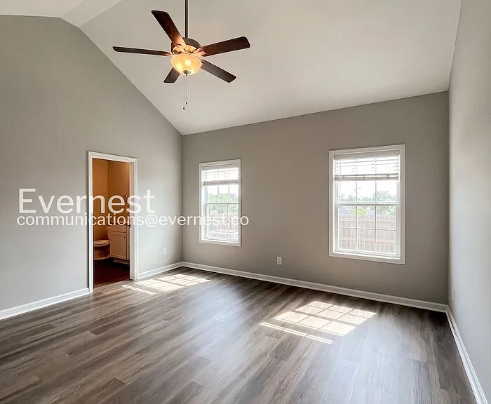 1309 Ventura Ln — Photo 11