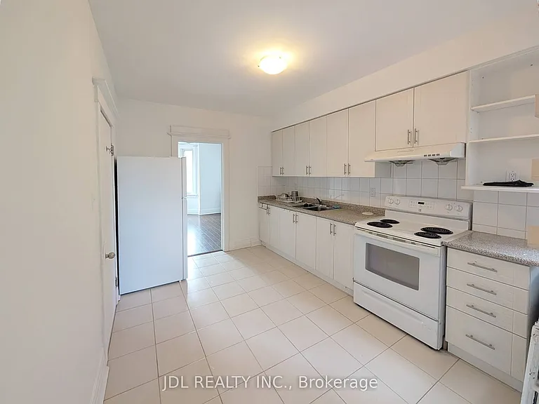 1294 Bloor St W #201 — Photo 3
