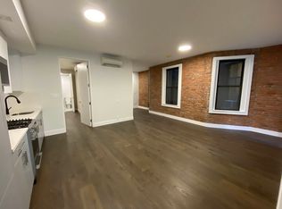 336 W 17th St #3AB, New York, NY 10011