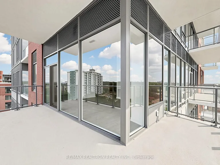4010 Eglinton Ave W #702 — Photo 29