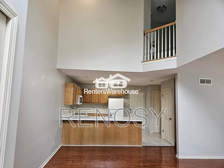 1400 S 52nd St #60 — Photo 8