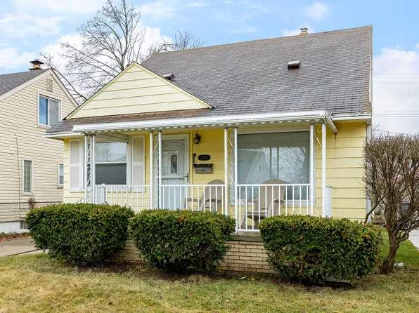 2095 Leblanc St, Lincoln Park, MI 48146