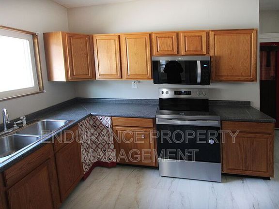 3rd image of 1105 Wilmore Dr
