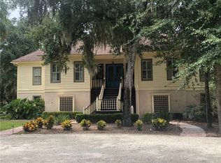 205 W Point Dr, Saint Simons Island, GA 31522