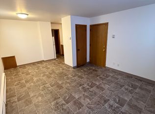 4433 University Ave NE APT 2, Minneapolis, MN 55421