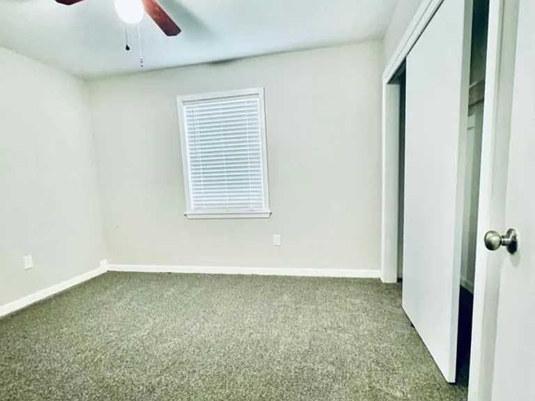 246 Marilyn Dr — Photo 5