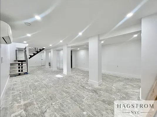 Rented by Hagstrom Management Inc | media 12