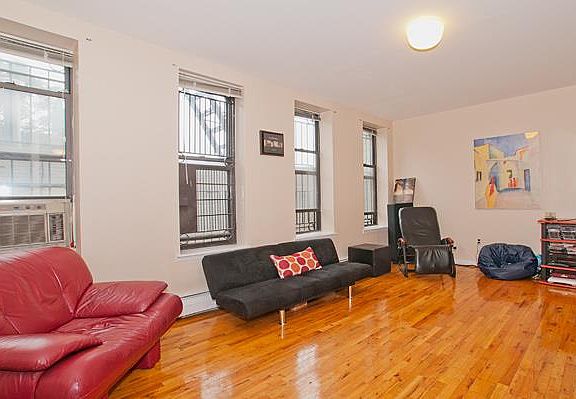 2nd image of 2611 8th Ave APT 4c