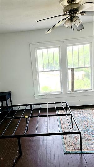 1st image of 626 35th Ave S #15464636