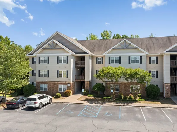 225 Lookover Dr, Anderson, SC 29621