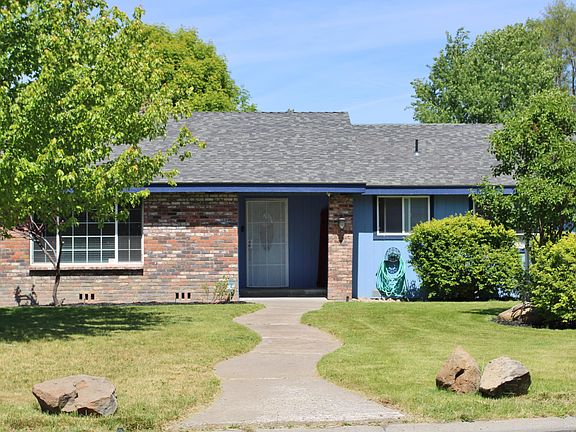 3rd image of 6301 Harlan Dr