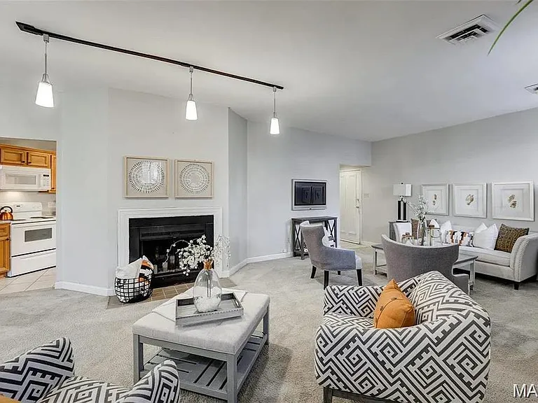 4256 Maryland Ave #LLE — Photo 6
