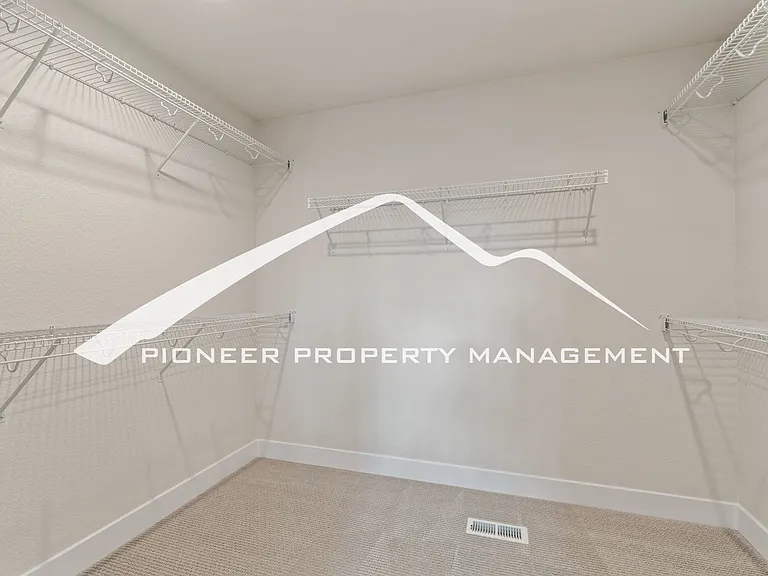 9304 Bugaboo Dr — Photo 26