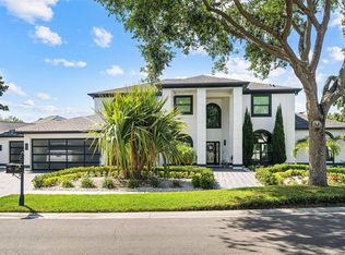 2819 Safe Harbor Dr, Tampa, FL 33618