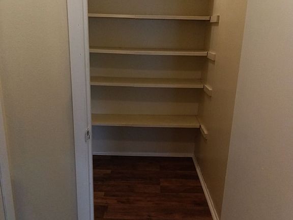 Large storage area at entrance