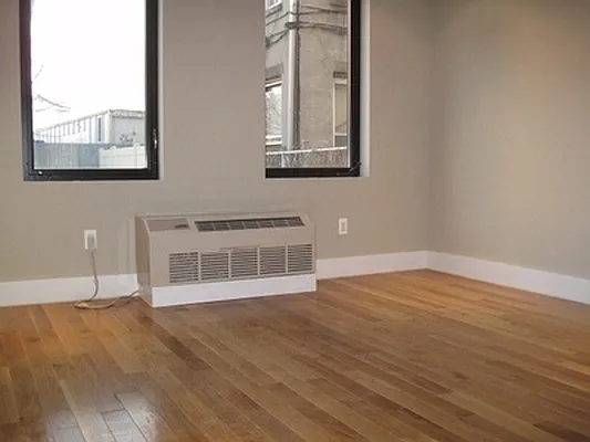 Sold by Skyline Group Real Estate | media 13