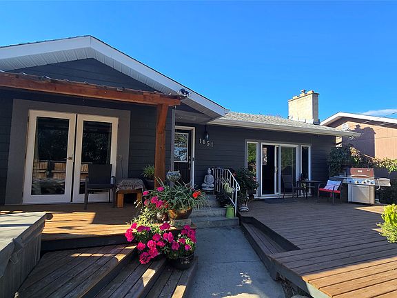 2nd image of 1151 Schubert Dr