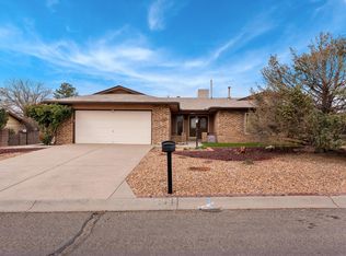 205 Wyoming Autumn Rd NE, Rio Rancho, NM 87124