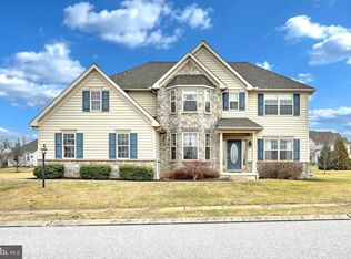 923 Hedgegate Ln, York, PA 17404