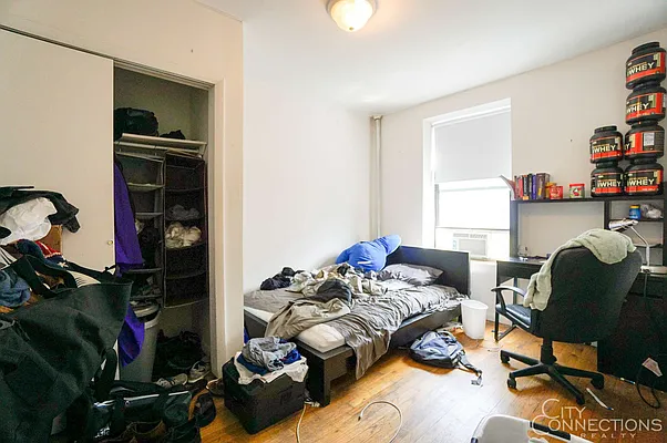 Rented by City Connections Realty | media 41