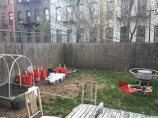 Rented by Joel Weisz, LREB | media 8