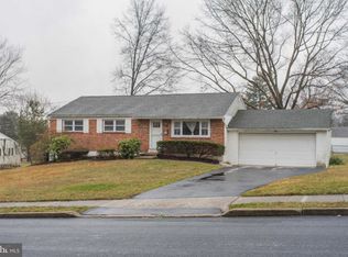 613 Lisa Ln, Norristown, PA 19403