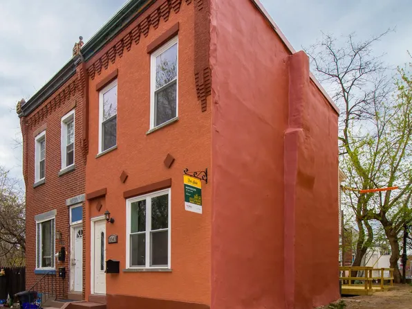 3043 Harper St, Philadelphia, PA 19130