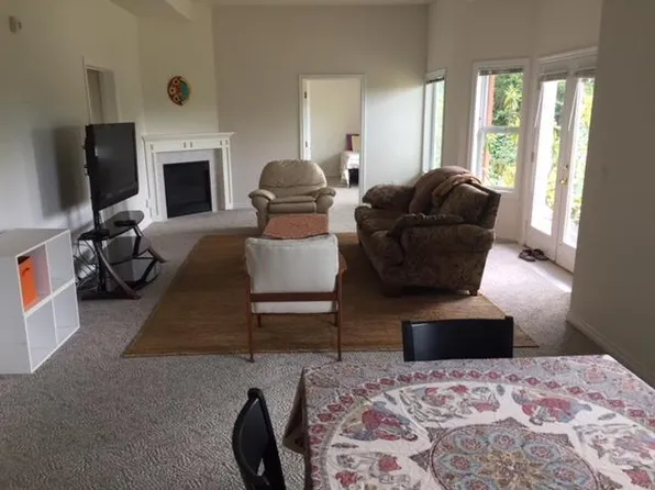 (undisclosed Address), Gig Harbor, WA 98335