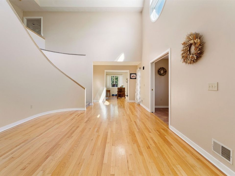 113 Eastwood Dr, Johnson City, NY 13790 Zillow