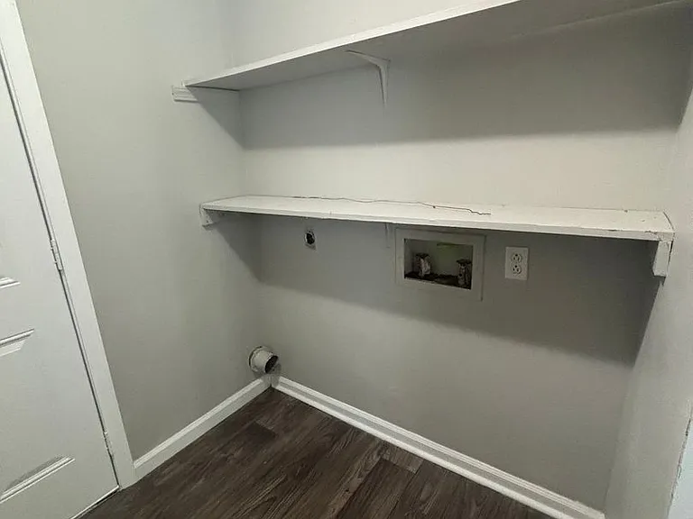 1237 Kendall Dr — Photo 14