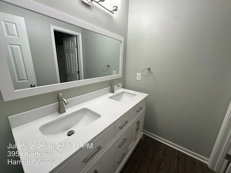 395 Heathrow Dr — Photo 39