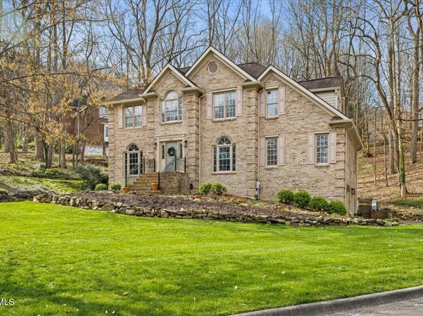 1801 Bramblewood Dr, Kingsport, TN 37660