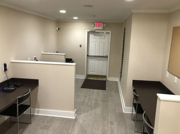 1901 N Lincoln Ave APT 211