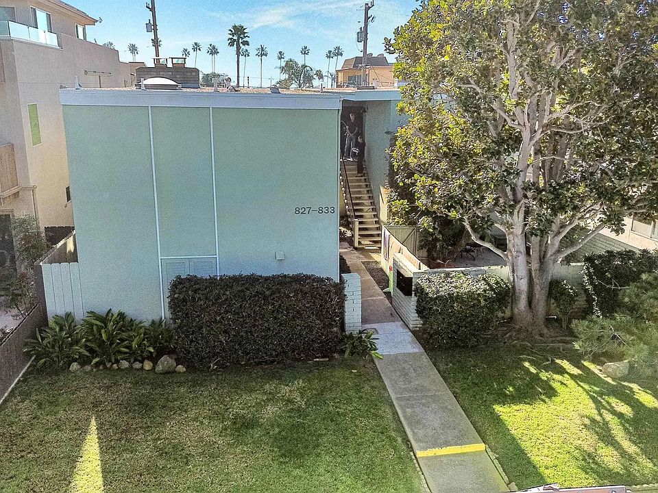 1st image of 827-833 Opal St