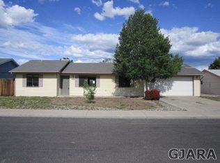 466 Cottonwood Lake Dr, Clifton, CO 81520