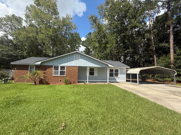 814 Kelly Dr