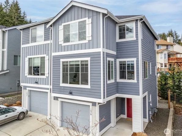 1078 NW Dragonstone, Bremerton, WA 98311