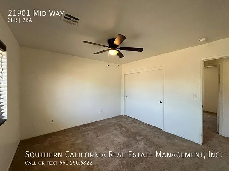 21901 Mid Way — Photo 12