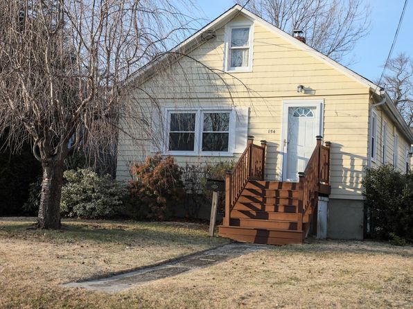 154 Rockland Ave