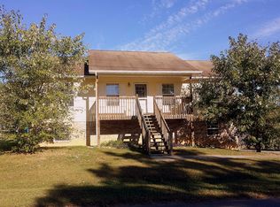 284 Red Bud Ln, Sevierville, TN 37876