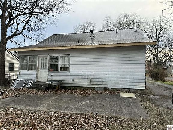 3rd image of 630 S 21st St