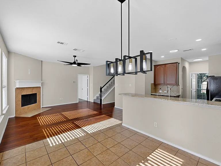 9906 Gessner Dr — Photo 10