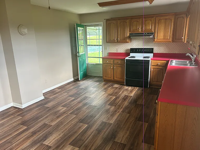 1710 E Brown School Rd — Photo 2