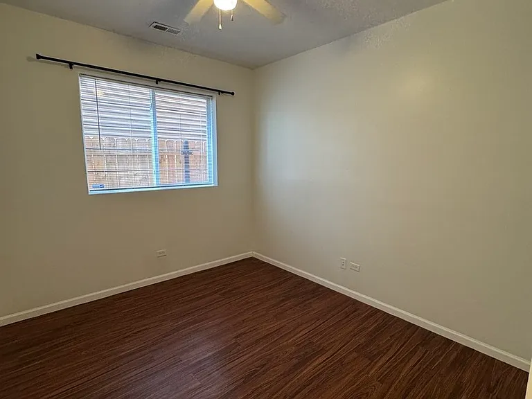 903 N Richmond St #1 — Photo 8