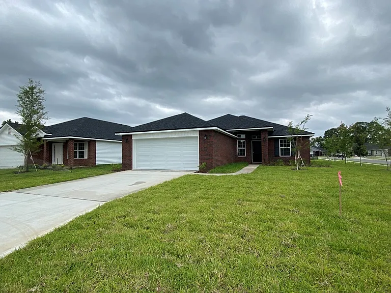 7294 Gateway Ct — Photo 1
