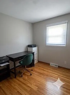 228 Manor Rd #1 — Photo 10