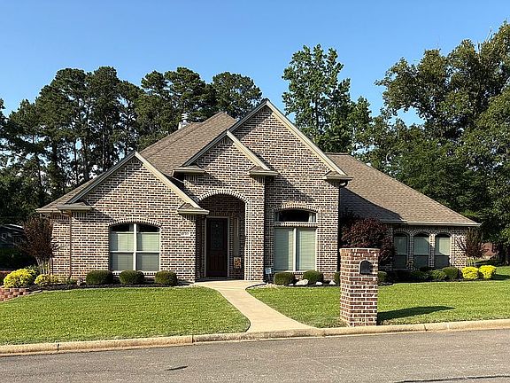 2nd image of 130 Wulf Creek Dr